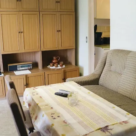 Amazing In With Holiday home